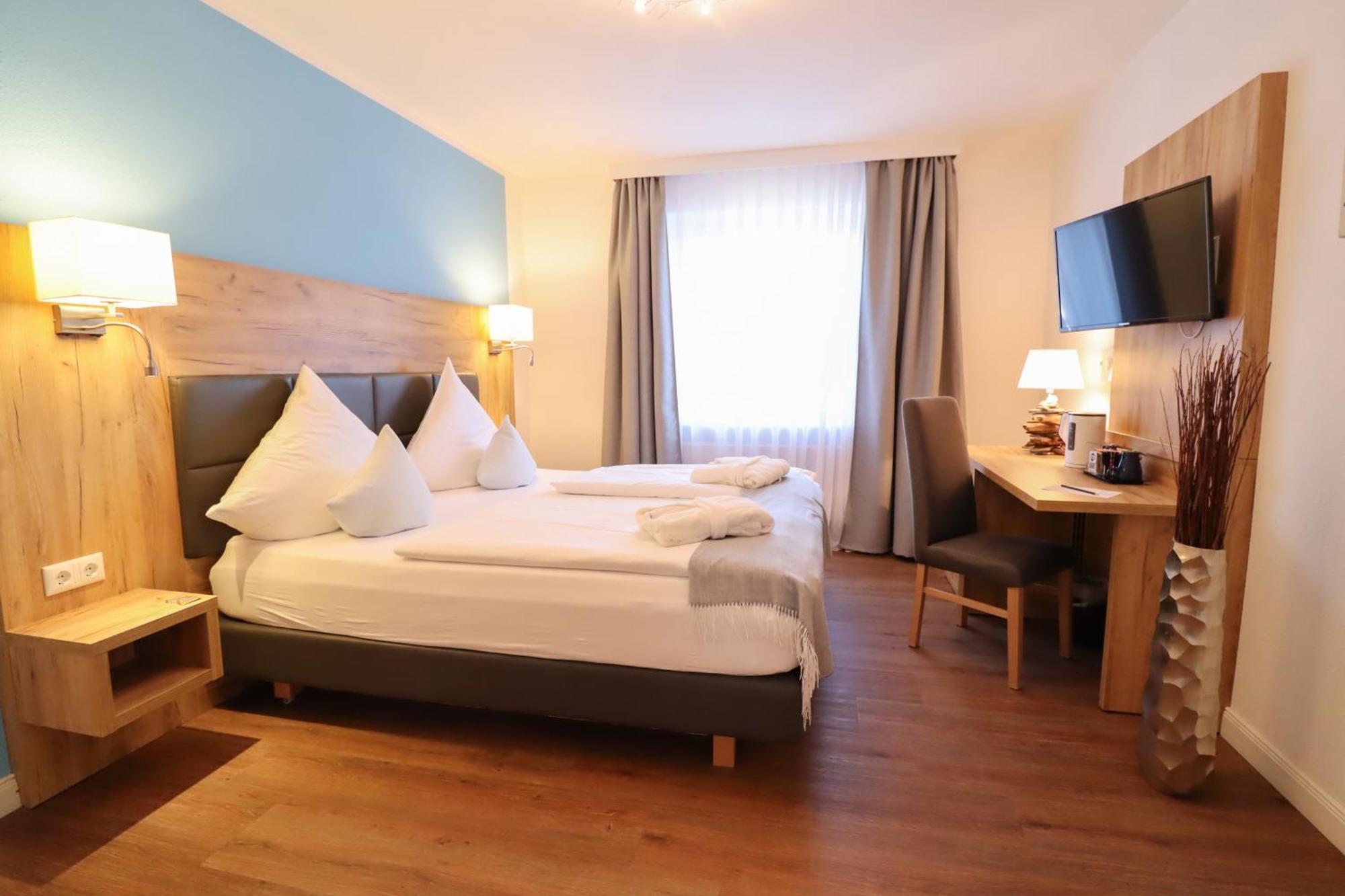Hotel Das Kleine Glueck - Adults Only ซังคท์ พีเทอร์-ออร์ดิง ภายนอก รูปภาพ
